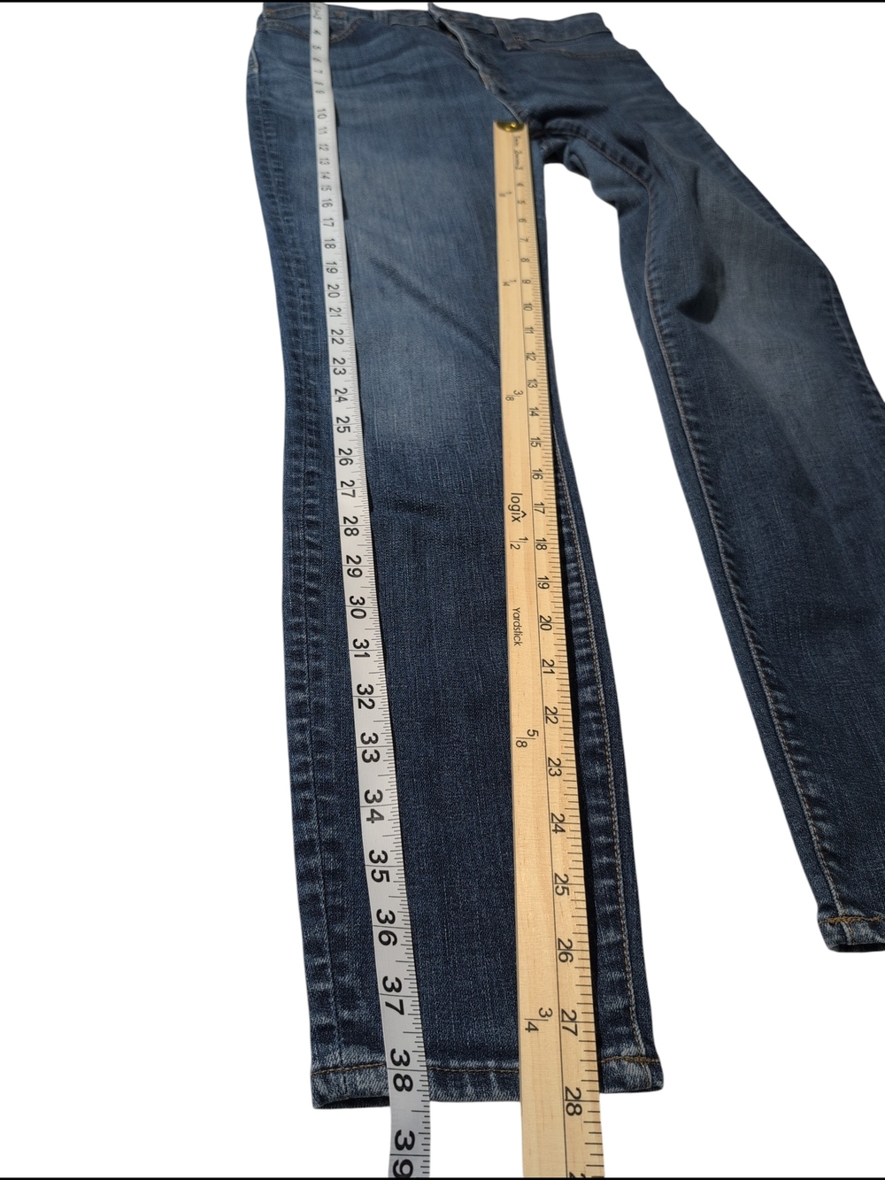 Madewell 10" High-Rise Skinny Jeans in Hayes Wash 28 - Picture 7 of 11